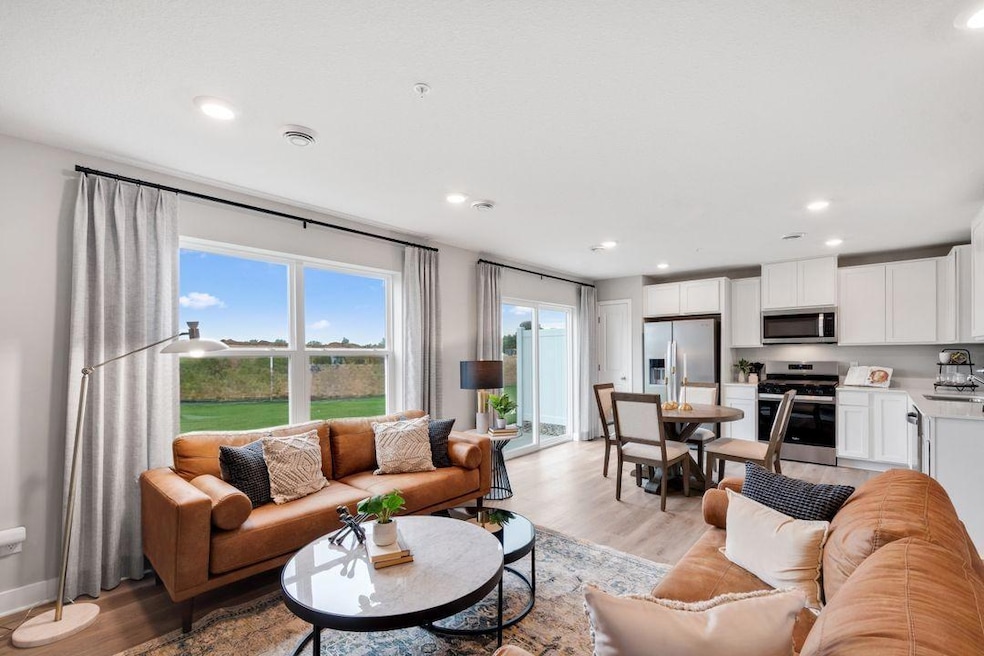 13720 Kaylemore Trail, Rosemount, MN 55068 - photo 1