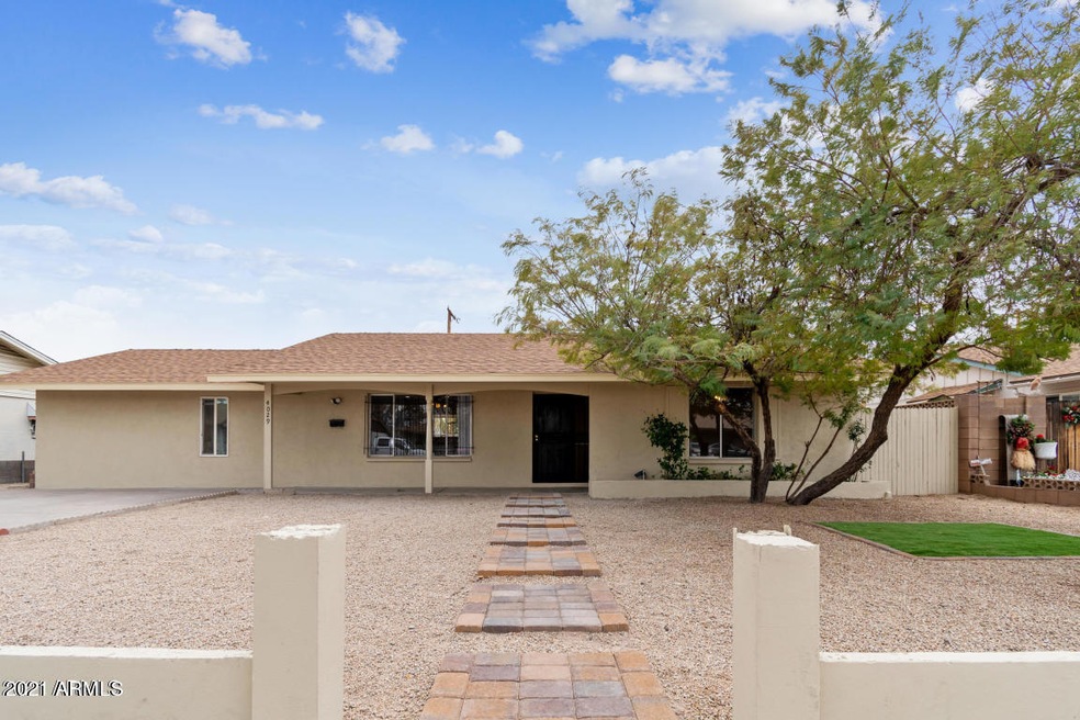 4029 W Puget Ave unit 6, Phoenix, AZ 85051 - photo 1