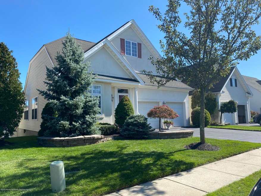 105 Freesia Ct, Holmdel, NJ 07733 - photo 1