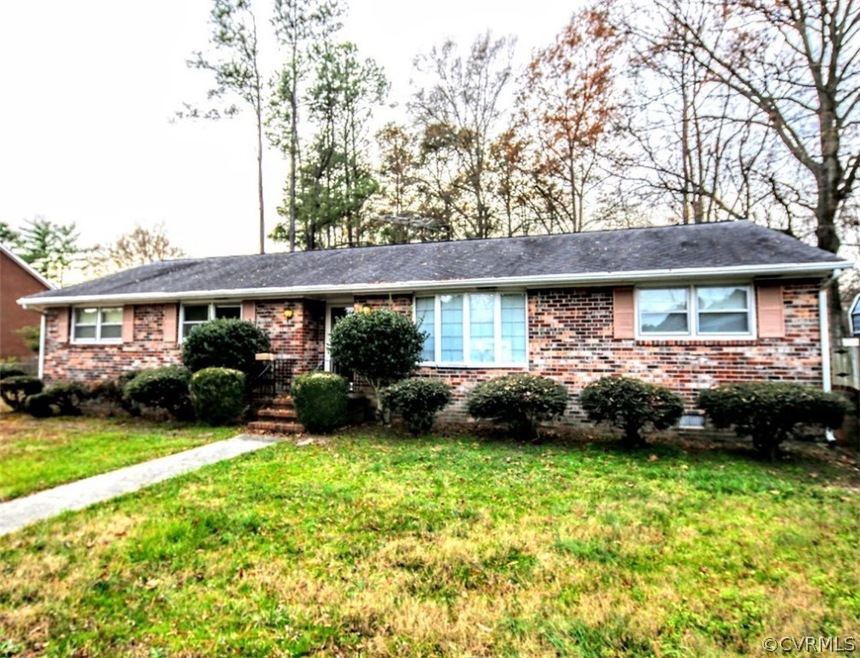 10700 S Crater Rd, Petersburg, VA 23805 - photo 1