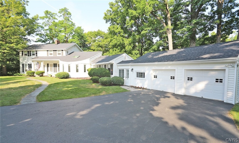 Sold $600,000 • Co-Listing Agent