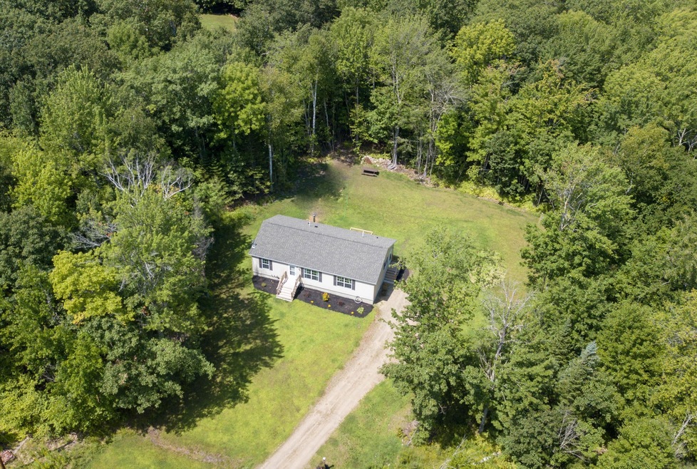 8 Strawberry Ln, Saco, ME 04072 - photo 1