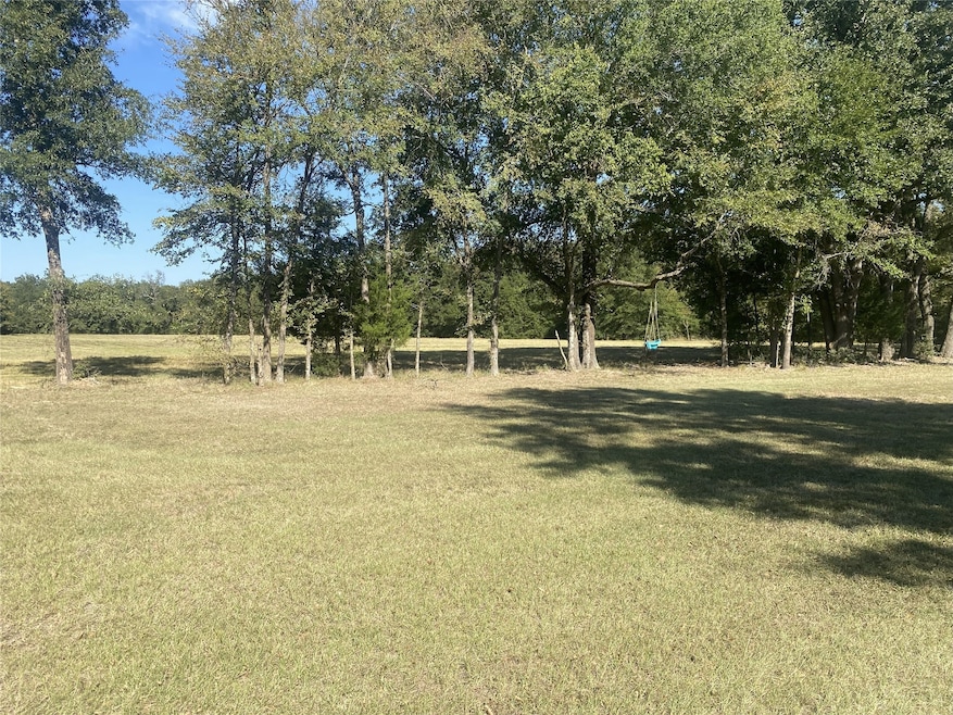 123 County Road 300, Oakwood, TX 75855 - photo 1