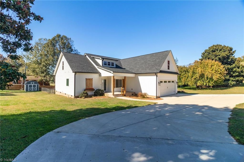 Under Contract $439,000