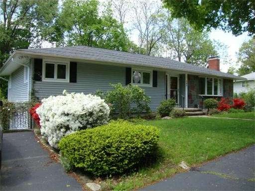 123 Winifred Ave, Worcester, MA 01602 - photo 1