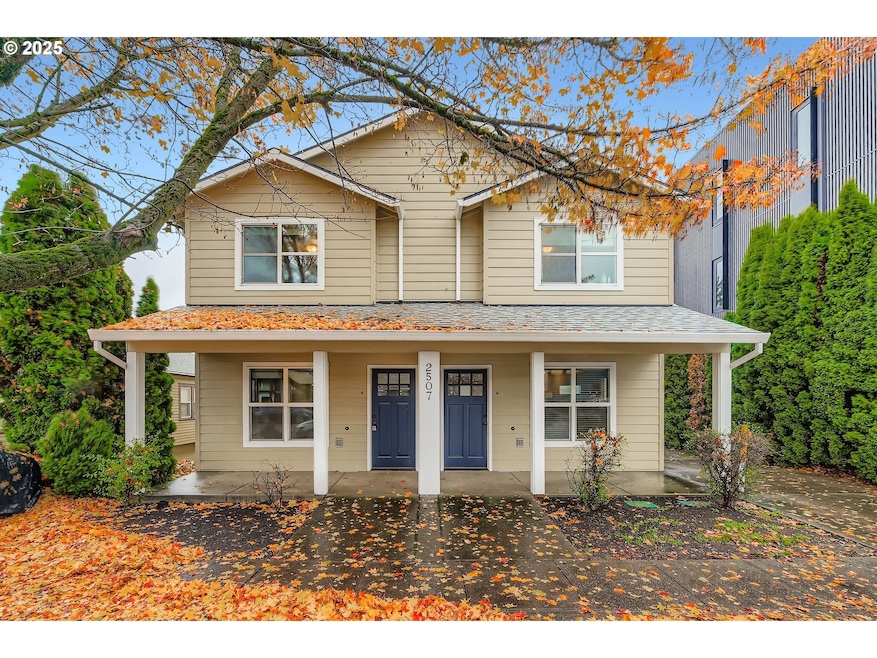 2507 E Burnside St, Portland, OR 97214 - photo 1