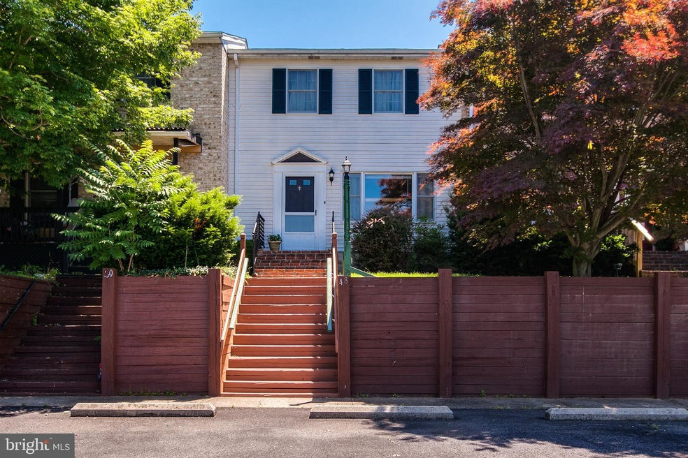 48 Koncer Dr, Martinsburg, WV 25404 - photo 1