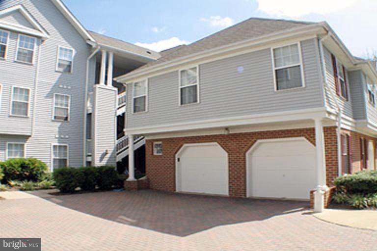 5842 Wyndham Cir unit 205, Columbia, MD 21044 - photo 1