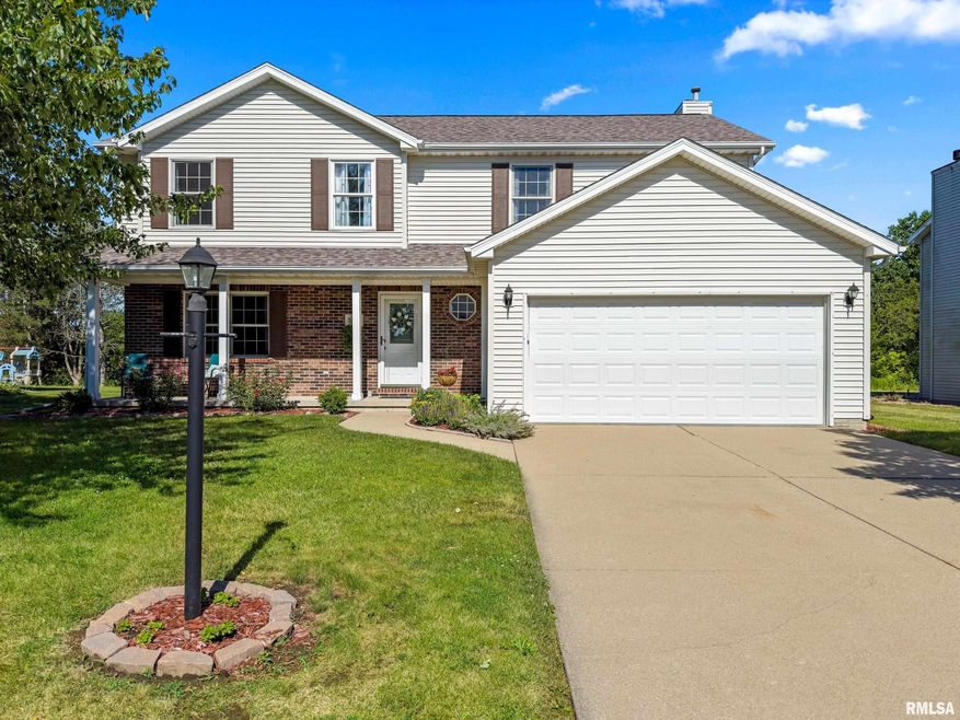 5332 N Castleberry Dr, Peoria, IL 61615 - photo 1