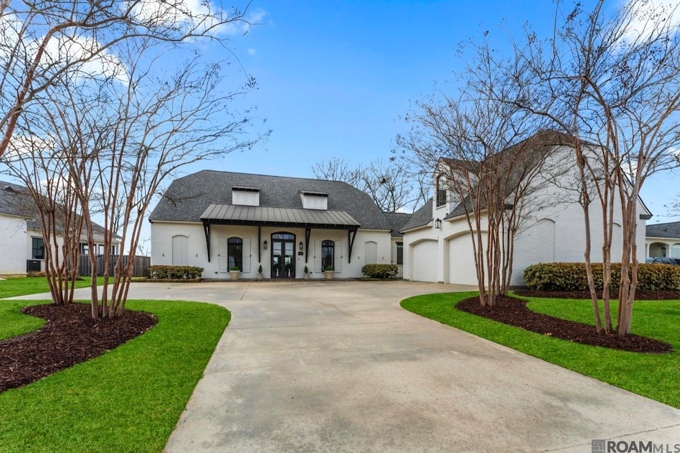 7027 Fleur de Lis St, Zachary, LA 70791 - photo 1