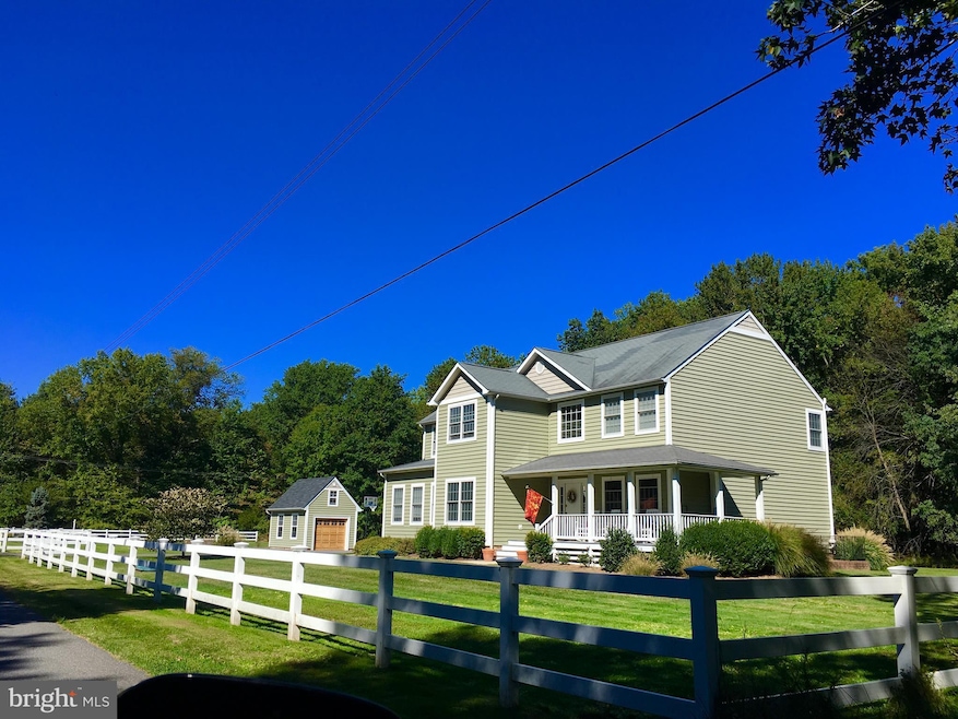 157 Likes Rd, Edgewater, MD 21037 - photo 1