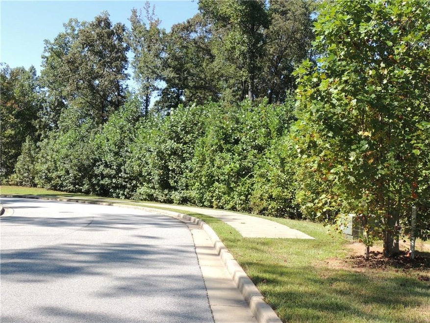 749 Wellford Ave, Jefferson, GA 30549 - photo 1