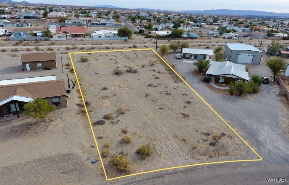Drone / aerial view featuring a mountain view