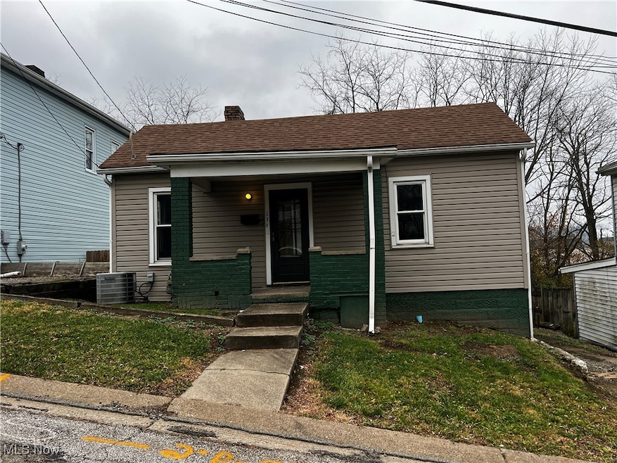 134 Spring Ave, Mingo Junction, OH 43938 - photo 1