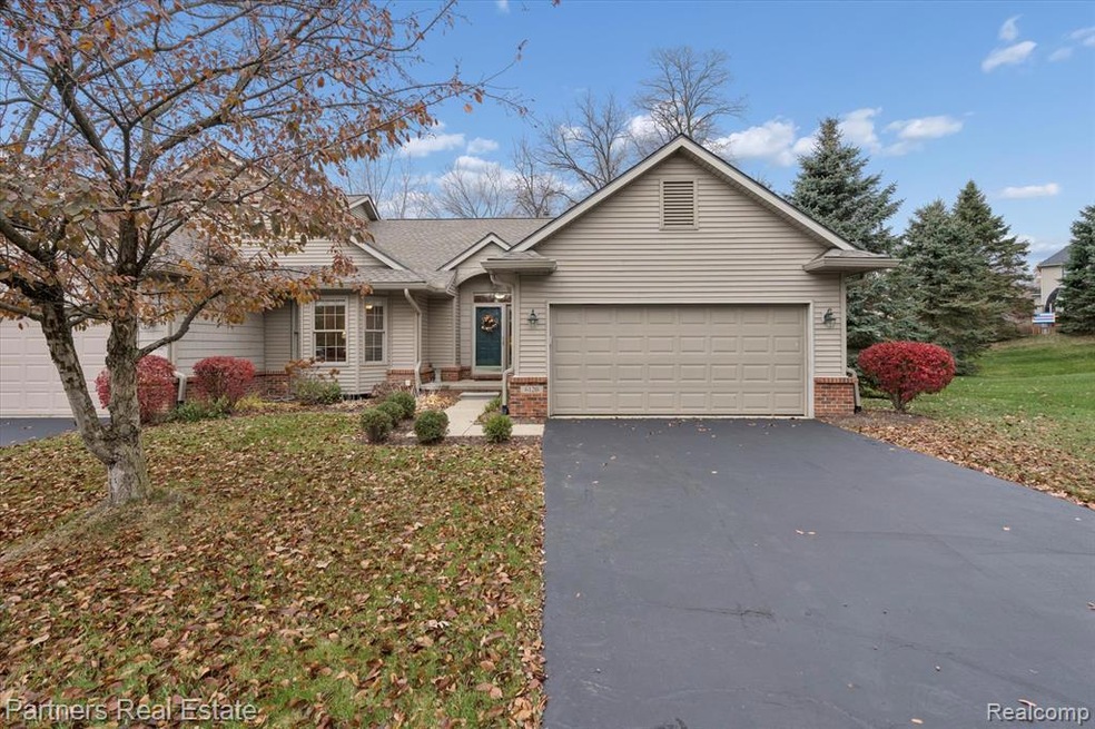 Pending $449,000 • Co-Listing Agent