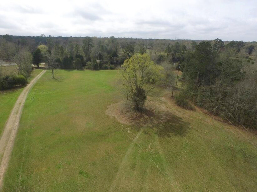 9092 Woolmarket Rd, Biloxi, MS 39532 For Sale