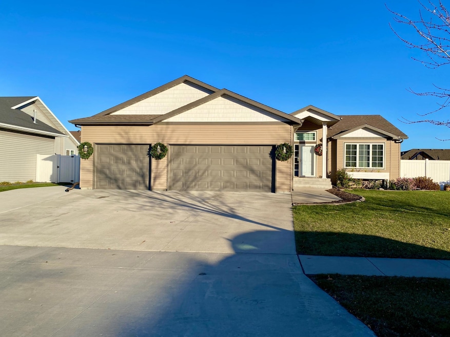 3037 Claire Dr E, West Fargo, ND 58078 - photo 1