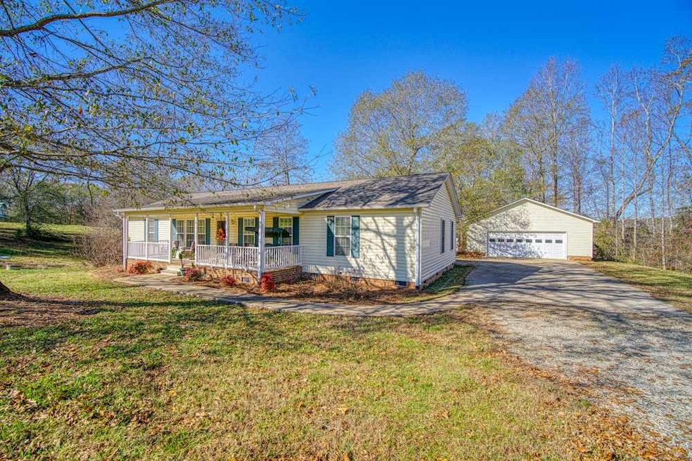 5940 Anderson Mill Rd, Moore, SC 29369 - photo 1