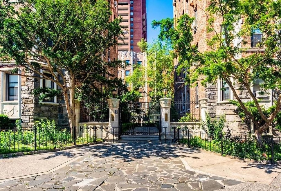 Lenru Apartments unit F22, Bronx, NY 10467 - photo 1