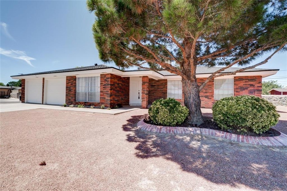 16001 Darrington Rd, Horizon City, TX 79928 - photo 1