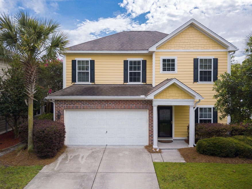 215 nelliefield