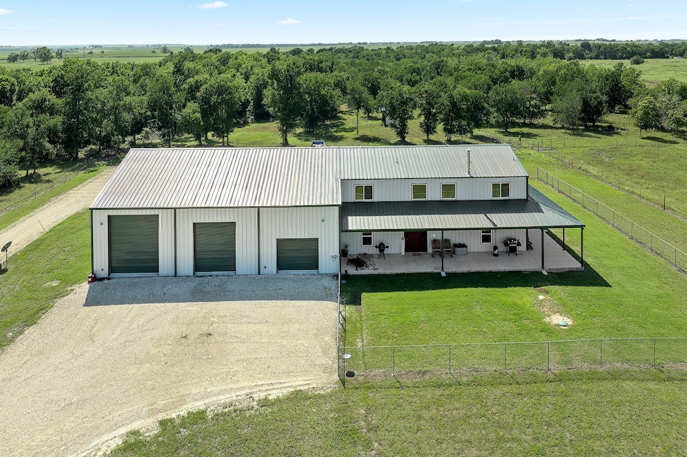 463 County Road 436, Thorndale, TX 76577 - photo 1