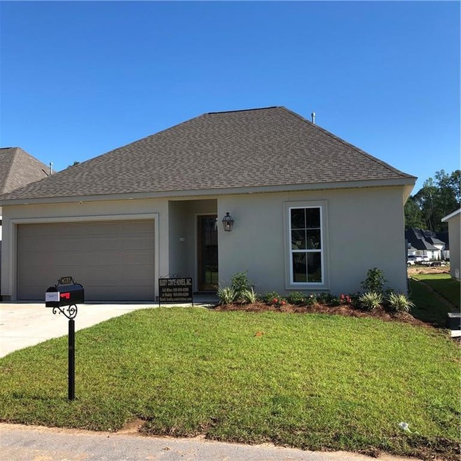 4033 Monarch Ln, Covington, LA 70433 - photo 1