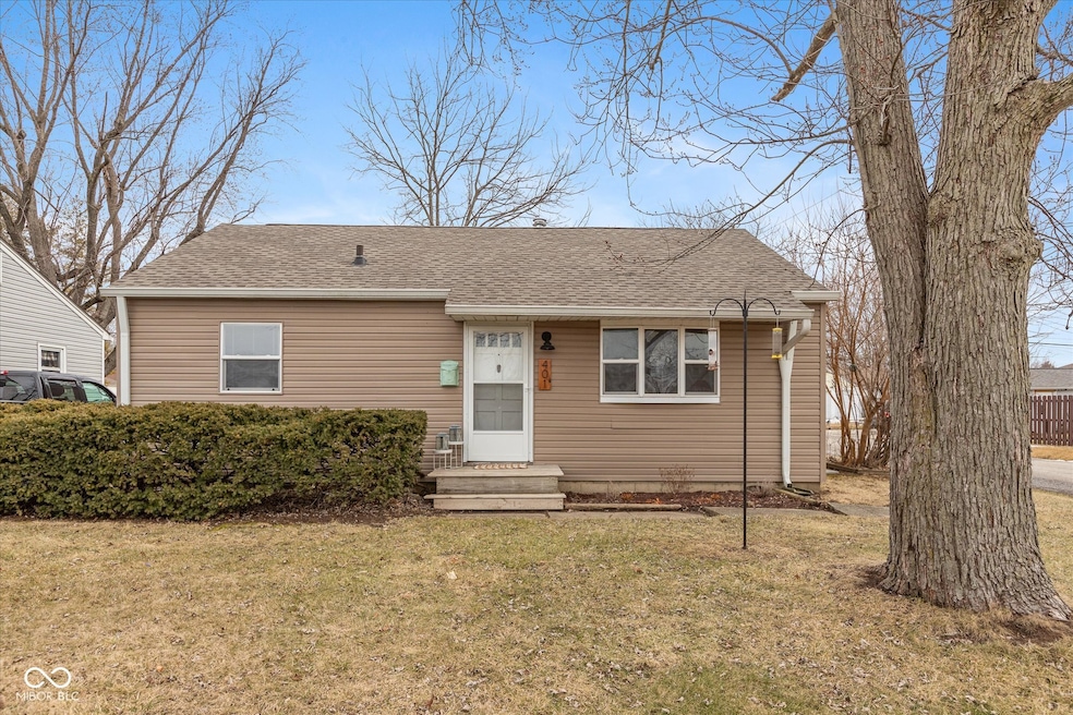 401 N 15th Ave, Beech Grove, IN 46107 - photo 1
