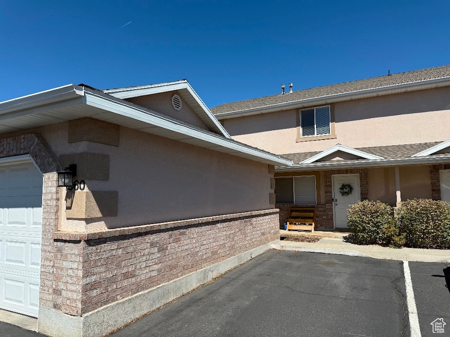 1960 N 275 W unit 29, Ogden, UT 84414 - photo 1