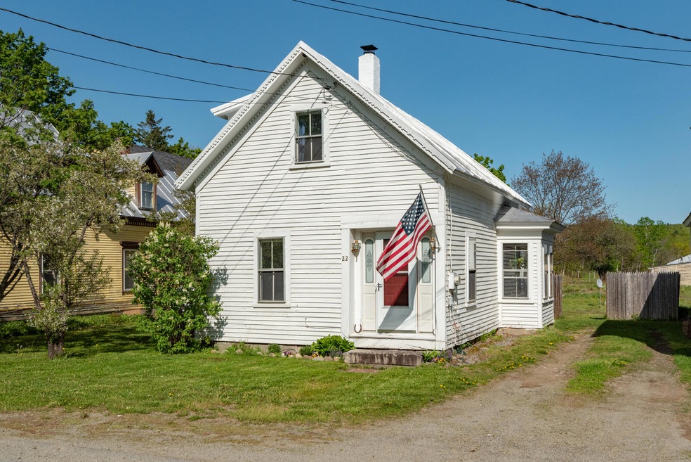 lakehome_sawyerst021
