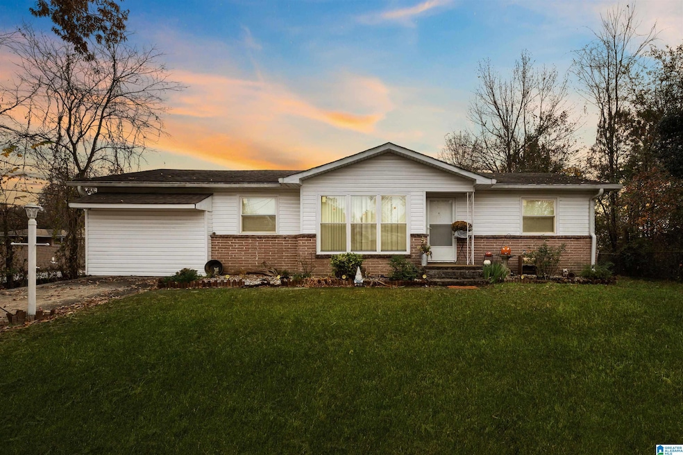 808 Central Ave, Fultondale, AL 35068 - photo 1