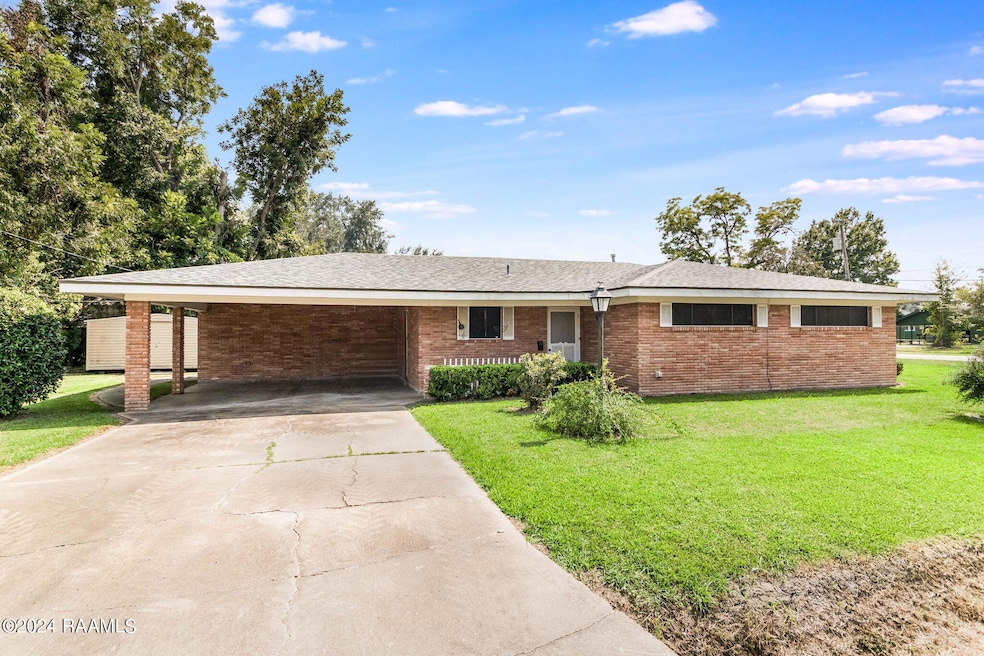 1-web-or-mls-400 E B N Street-15