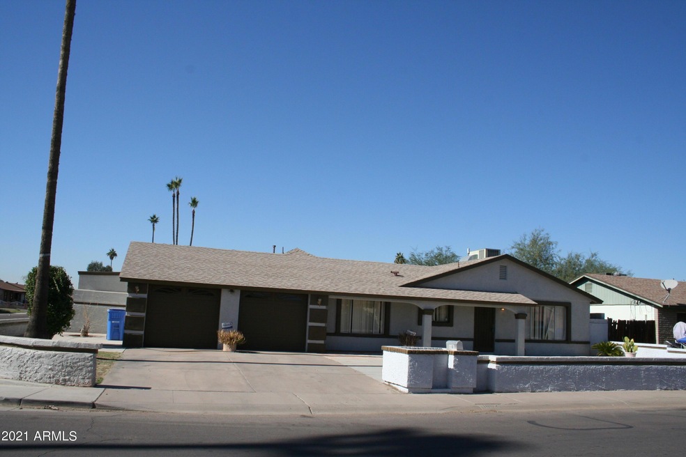 1802 N 54th Ln, Phoenix, AZ 85035 - photo 1