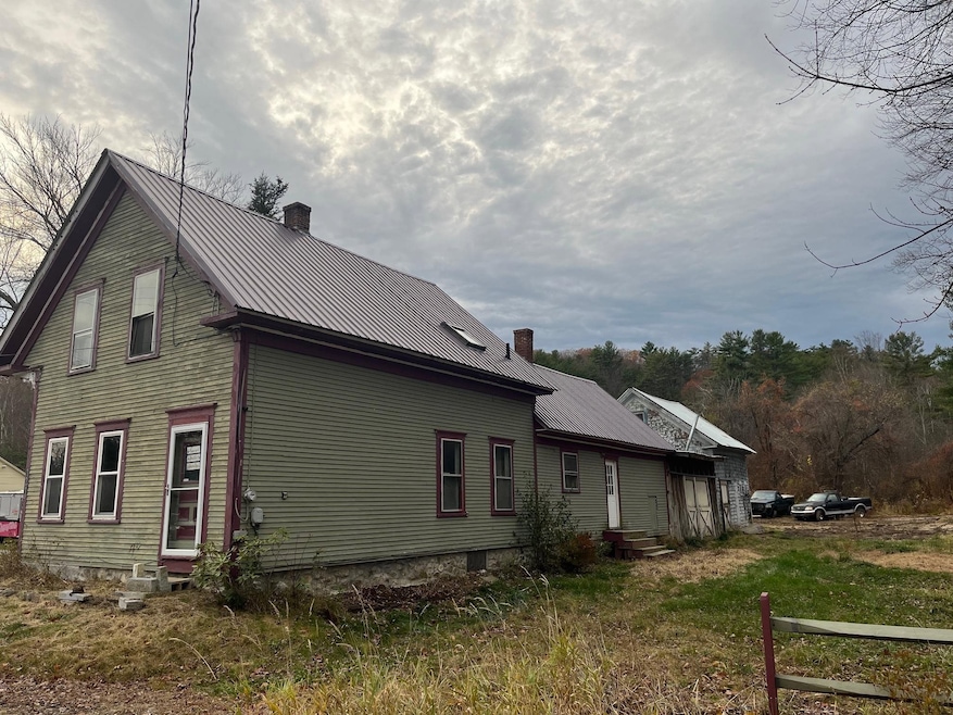 121 Riverside Dr, Ashland, NH 03217 - photo 1