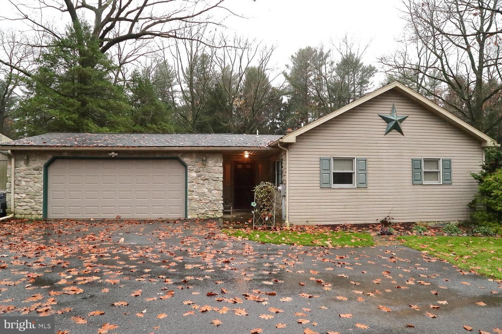 1110 Gault Rd, New Holland, PA 17557 - photo 1