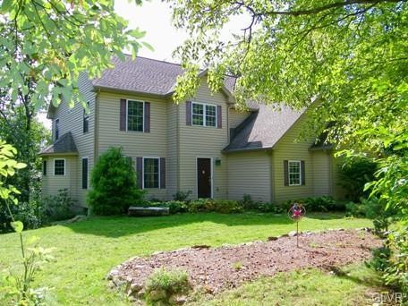 19 Guldin Ln, Boyertown, PA 19512 - photo 1