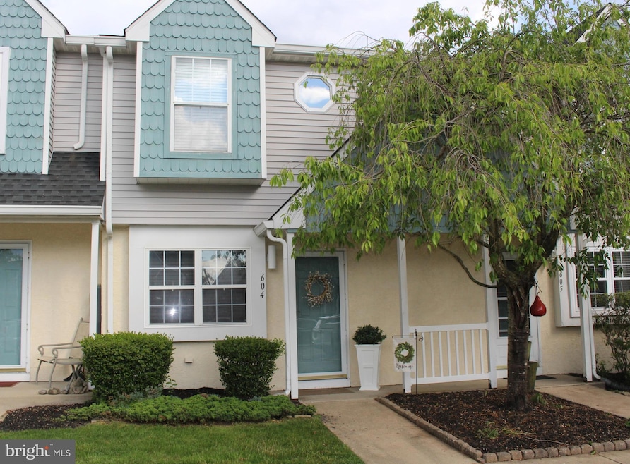 Sold $230,000 • Co-Listing Agent