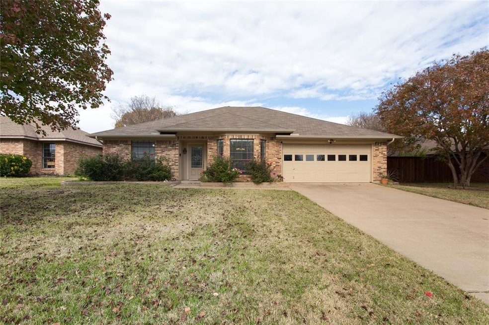 2950 Mesa Verde Trail, Grapevine, TX 76051 - photo 1