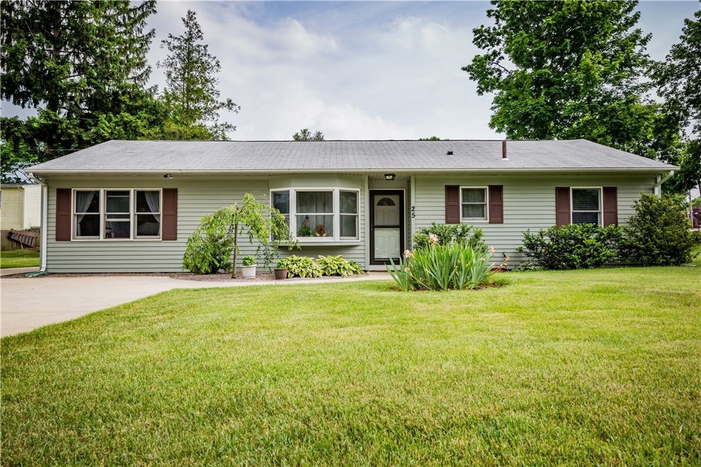 25 Willow Rd, Greenville, RI 02828 - photo 1