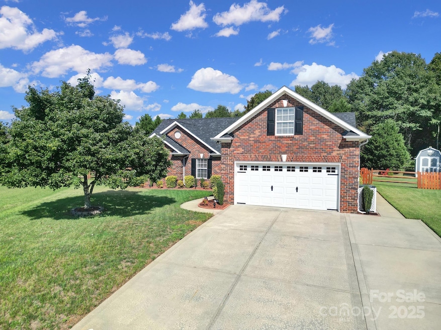 849 Treva Anne Dr SW, Concord, NC 28027 - photo 1