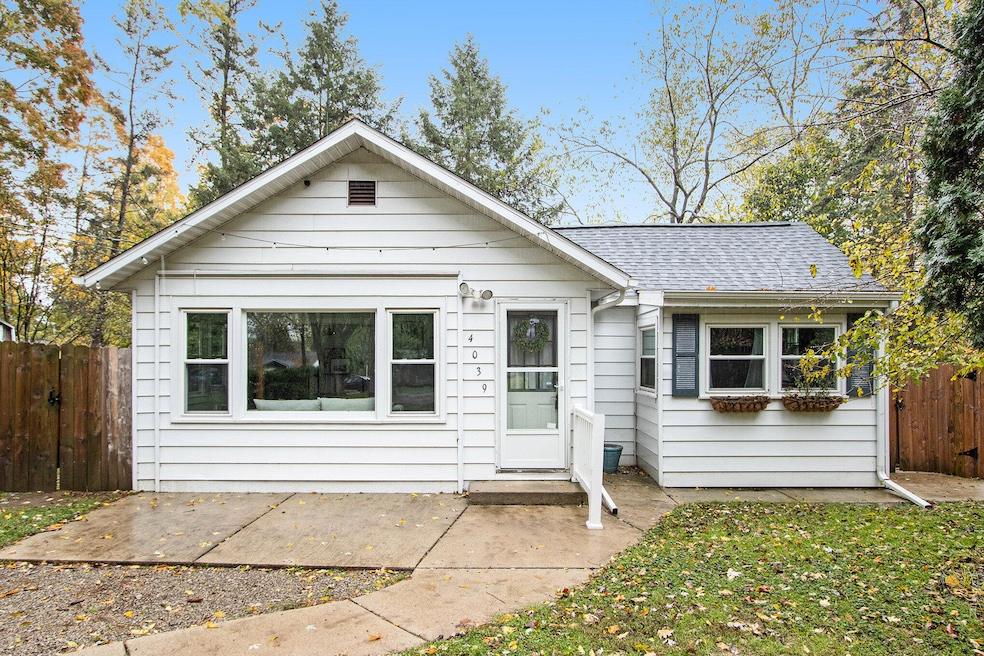 4039 Kent Ave, Kalamazoo, MI 49008 - photo 1