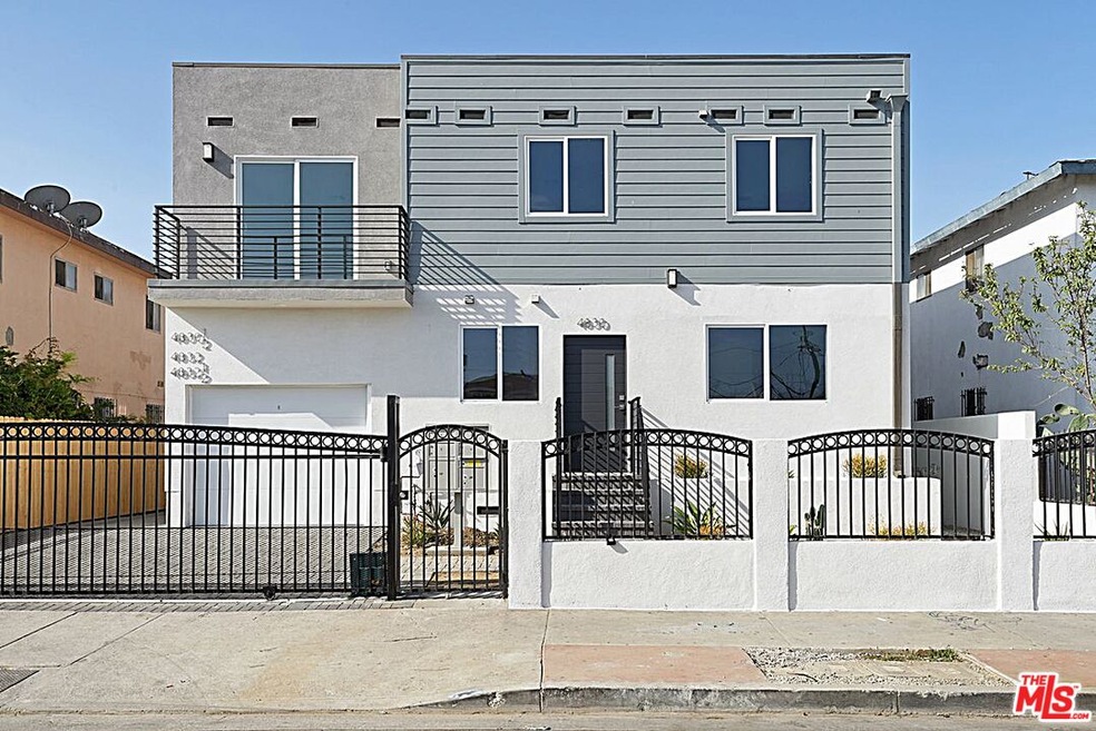4830 Saturn St, Los Angeles, CA 90019 - photo 1