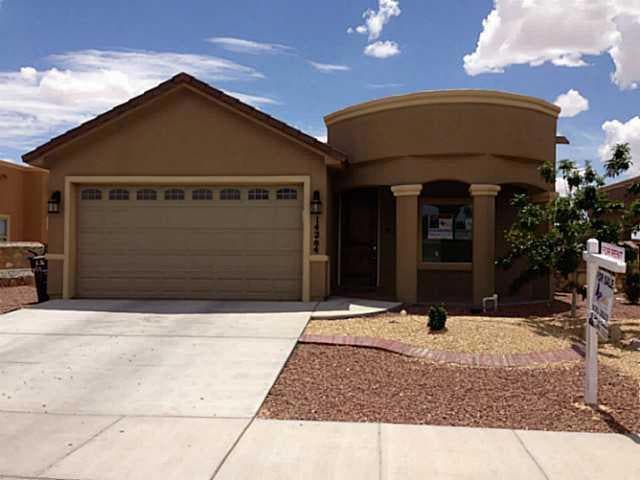 14284 Desert Sky Dr, Horizon City, TX 79928 - photo 1