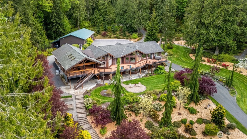 Sold $2,499,000 • Co-Listing Agent