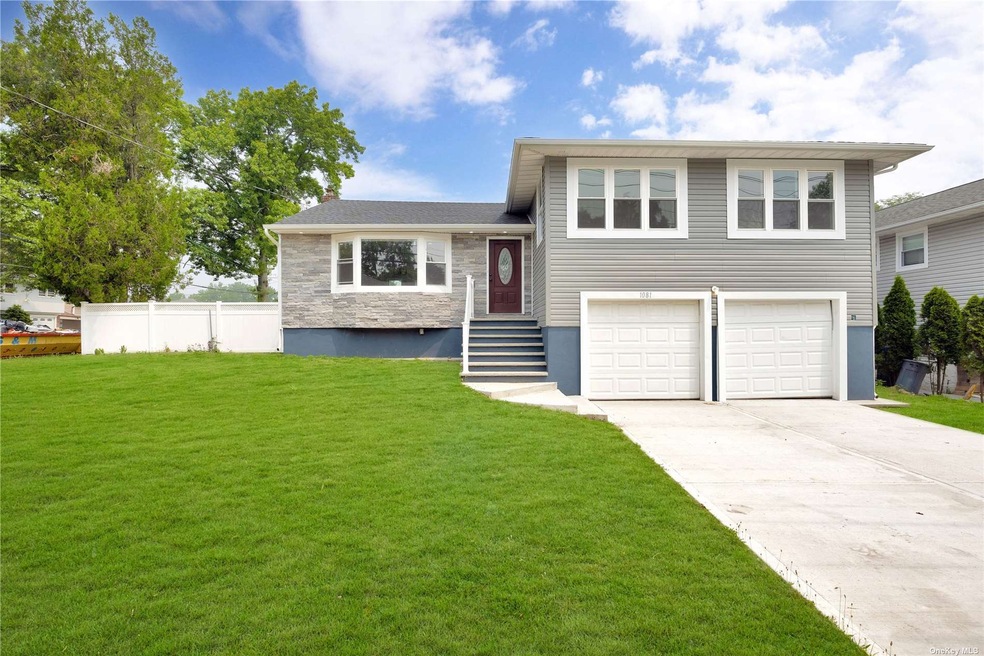 1081 Cramer Ct, North Baldwin, NY 11510 - photo 1