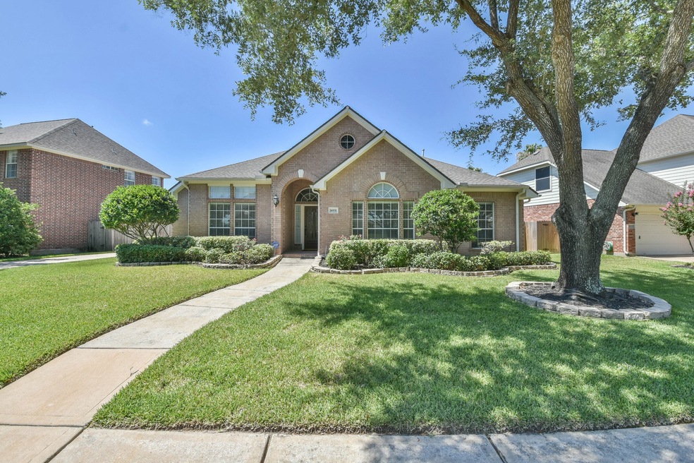 16931 Sandestine Dr, Houston, TX 77095 - photo 1