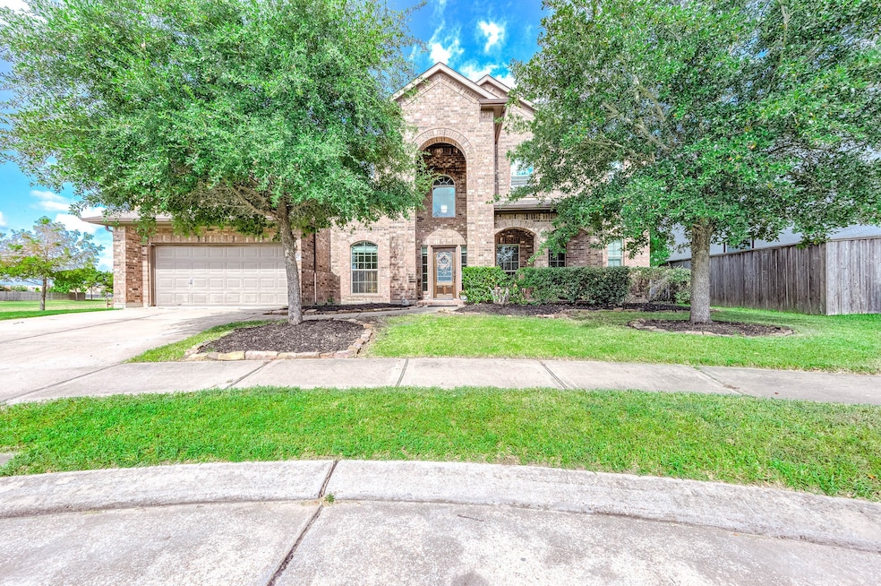 3942 Banks Landing Ct, Fulshear, TX 77441 - photo 1