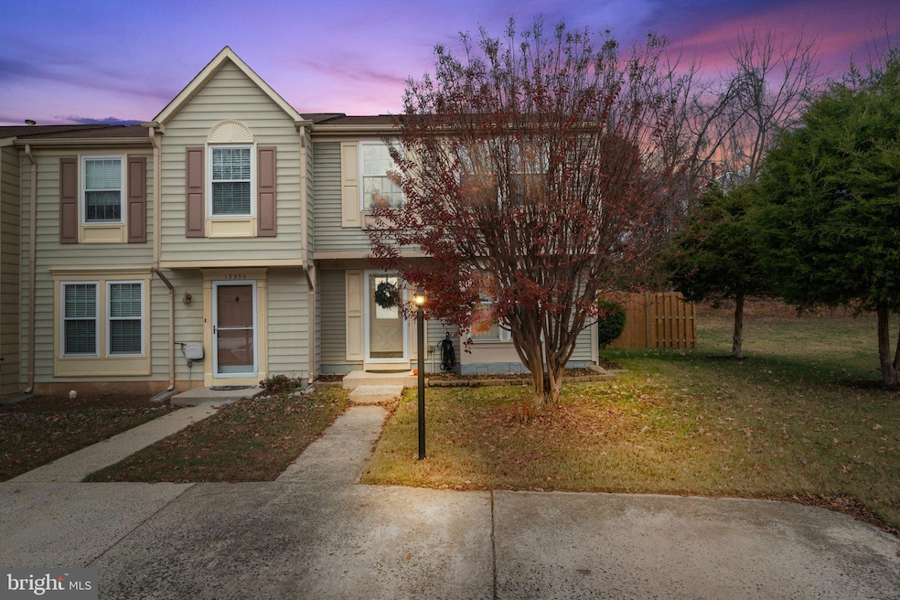 13928 Winding Ridge Ln, Centreville, VA 20121 - photo 1