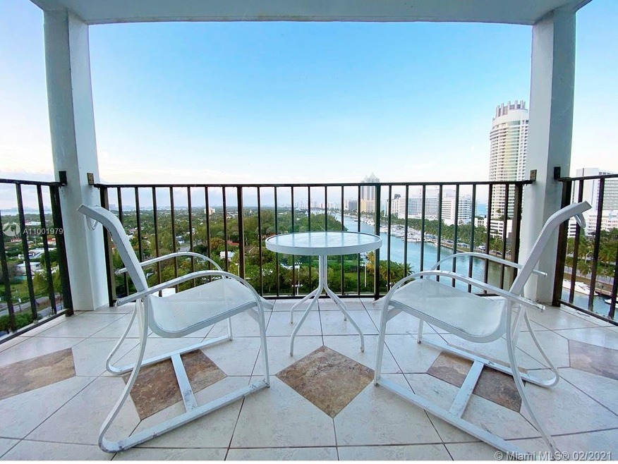 Gorgeous views from both balconies