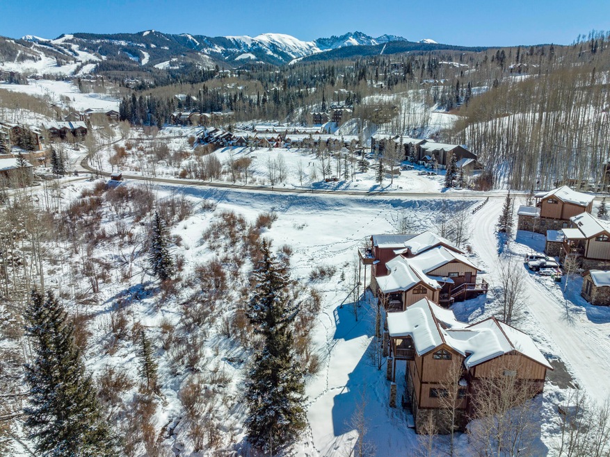 Aerial view 8 Coyote Court